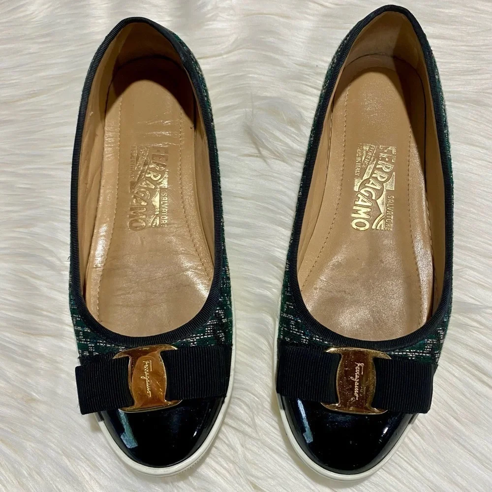 Ferragamo Rufina‎ Tweed Patent Leather Flats Green Black 5.5